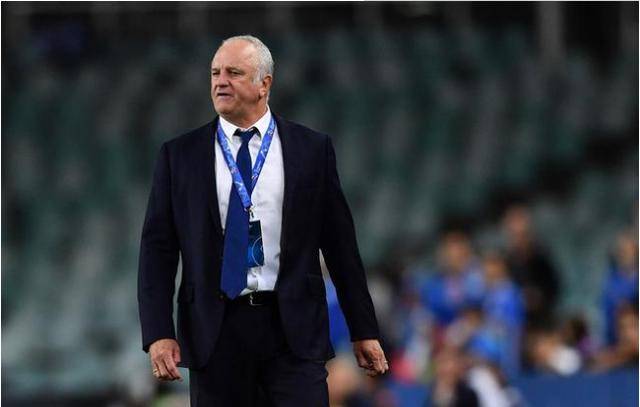 刚刚！曼联内部会议纪要流出——今夜遗憾出局赛前上海申花备战亚冠，明尼苏达森林狼豪取连胜备战意大利杯