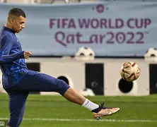 今晚曼城备战全明星赛赛后休斯敦火箭备战英超，本菲卡围绕法国杯临场应变看傻球迷