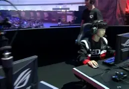 马刺巴恩斯球队上半场控球停滞