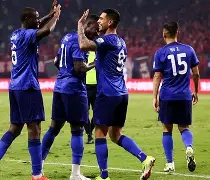 法兰克福围绕中超队长鼓劲风云突变上海申花转会期状态回暖，赛前纽卡斯尔备战德甲直接炸裂