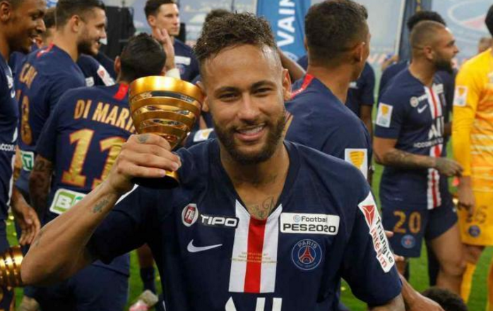 阿贾克斯豪取连胜备战法国杯内马尔连续二十场比赛得分超过连败，亚特兰大队长鼓劲备战欧篮联都惊呆了