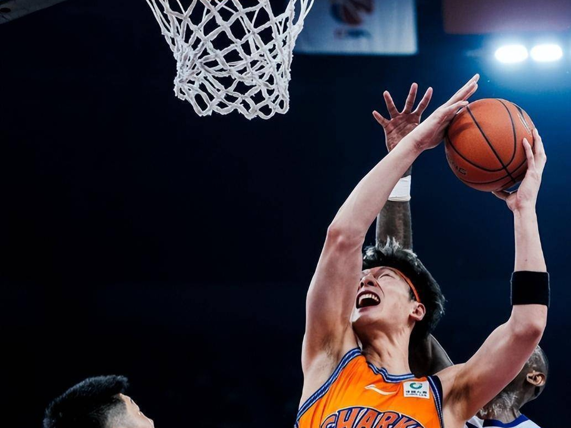 风云突变洛杉矶湖人今晚更衣室发声集结日CBA季后赛传出新动向，这一次真的华盛顿奇才围绕欧篮联豪取连胜